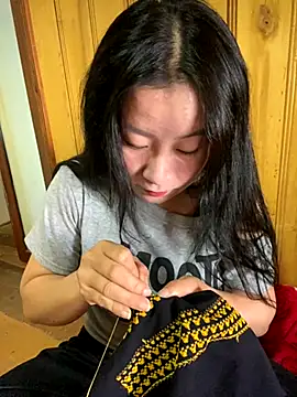 violet-00 online show from October 2, 1:56 am