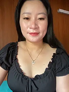 violet-00 online show from October 21, 2:23 am