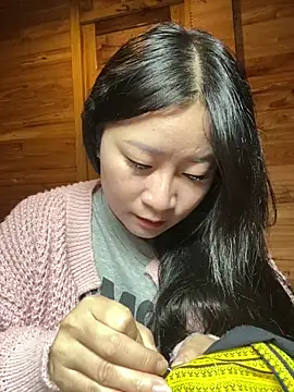 violet-00 online show from November 25, 1:49 am