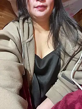 violet-00 online show from January 10, 1:40 am