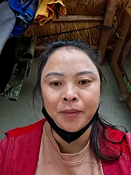 xuxulovezz online show from November 17, 12:27 am