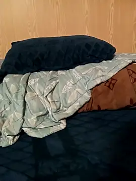 Suny babyy online show from April 3, 2:04 pm