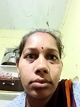 Snapshot of Rupali_ji chatting on February 21, 10:44 pm Rupali ji online show from February 21, 10:44 pm