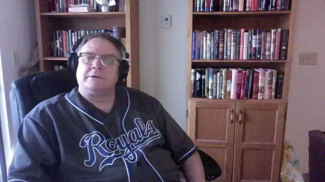 Vinyl22xh online show from July 22, 12:02 am