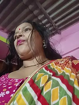 Snapshot of reya743 chatting on November 8, 4:07 pm reya743 online show from November 8, 4:07 pm