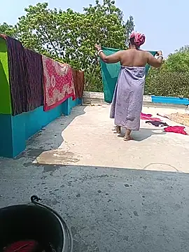 reya743 online show from April 6, 7:31 am