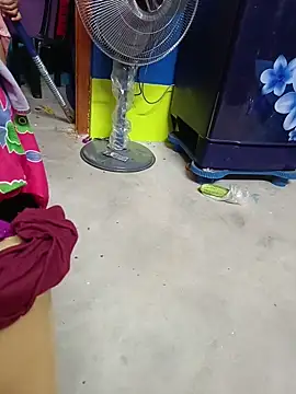 reya743 online show from April 10, 11:42 pm