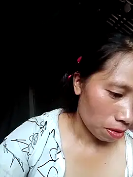 Snapshot of ruby-00 chatting on October 13, 7:52 am ruby-00 online show from October 13, 7:52 am