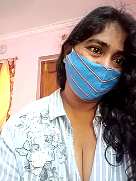 Snapshot of sowji_telugammai chatting on September 23, 7:44 am sowji telugammai online show from September 23, 7:44 am