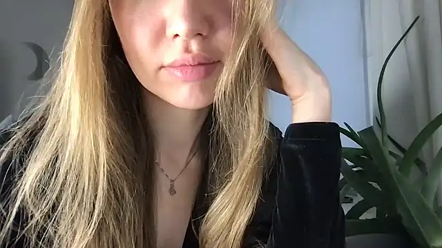 Snapshot of Marivell chatting on October 2, 2:24 pm Marivell online show from October 2, 2:24 pm