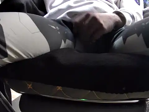 Snapshot of northboy91 chatting on February 3, 1:49 pm northboy91 online show from February 3, 1:49 pm