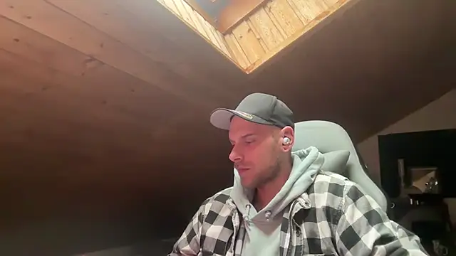 Snapshot of northboy91 chatting on April 13, 4:45 pm northboy91 online show from April 13, 4:45 pm