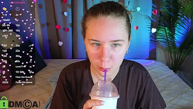 Elsie Cutties online show from February 13, 1:01 am