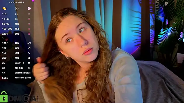 Elsie Cutties online show from March 31, 12:56 am