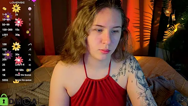 Elsie Cutties online show from April 7, 1:06 am