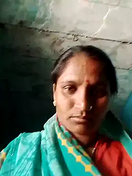 Snapshot of Pooja6060 chatting on October 17, 6:05 am Pooja6060 online show from October 17, 6:05 am
