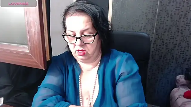 MissSanjanne online show from June 3, 11:32 pm