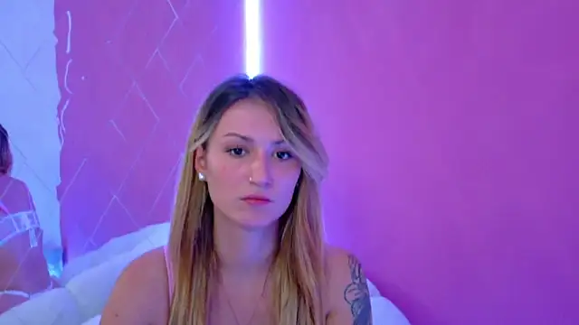 Snapshot of Anaayss_ chatting on October 3, 5:04 am Anaayss online show from October 3, 5:04 am