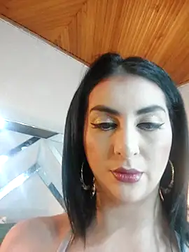 Snapshot of LlianneDiamond1 chatting on October 24, 12:41 am LlianneDiamond1 online show from October 24, 12:41 am