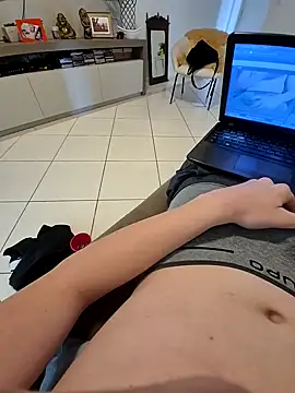 Salsicha244 online show from October 24, 4:47 pm