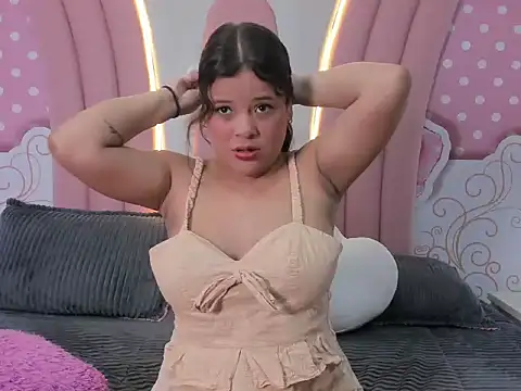 SofiaaBigBoobs online show from November 5, 12:16 pm