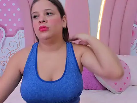 SofiaaBigBoobs online show from December 5, 12:25 pm