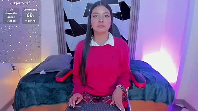 Fernanda hot  online show from October 31, 3:40 am