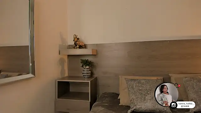 Ivana Hall online show from November 26, 7:37 pm