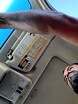 Snapshot of theking1_1 chatting on October 5, 5:00 pm theking1 1 online show from October 5, 5:00 pm