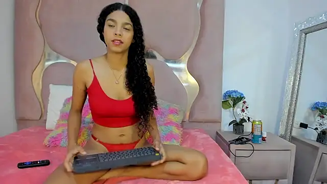 Snapshot of angiexht chatting on May 2, 1:05 pm angiexht online show from May 2, 1:05 pm