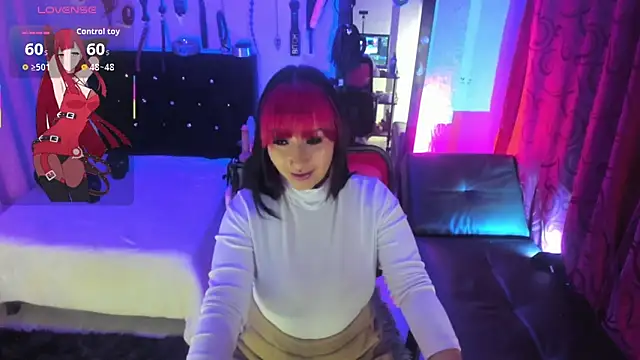 lucyheartfillia11 online show from September 26, 11:42 pm