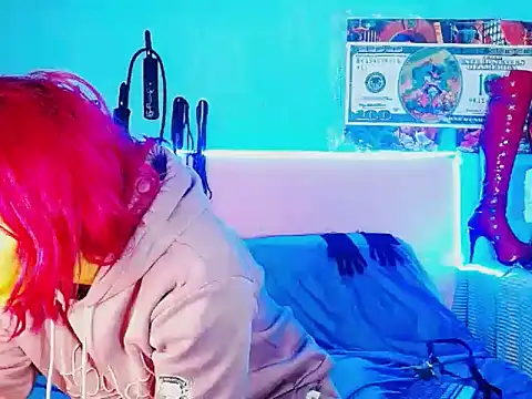 Snapshot of mylygrey chatting on February 17, 4:24 pm mylygrey online show from February 17, 4:24 pm