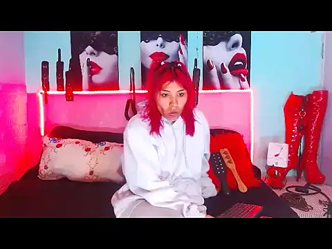 mylygrey online show from March 13, 2:23 pm