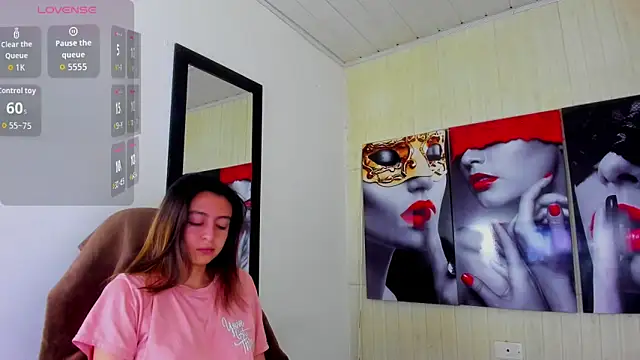 lala clark online show from November 14, 1:10 pm