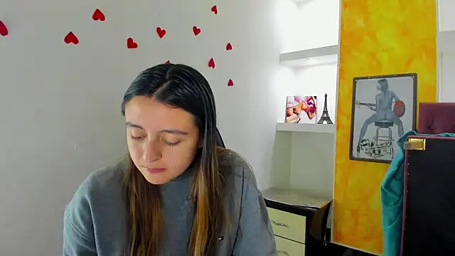 lala clark online show from February 27, 8:42 pm