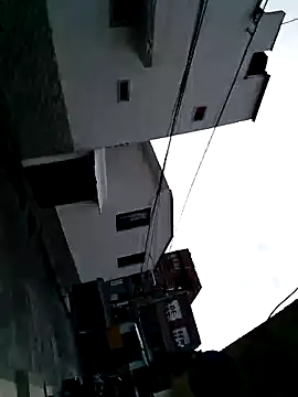 Snapshot of abysaenz chatting on October 29, 10:11 pm abysaenz online show from October 29, 10:11 pm