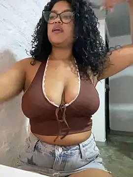 miiabrown18 online show from March 24, 1:21 am