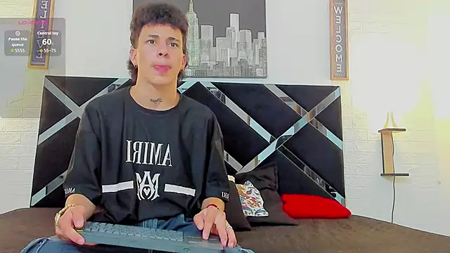 iammariano online show from October 4, 3:37 am