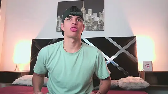 iammariano online show from April 9, 3:06 am