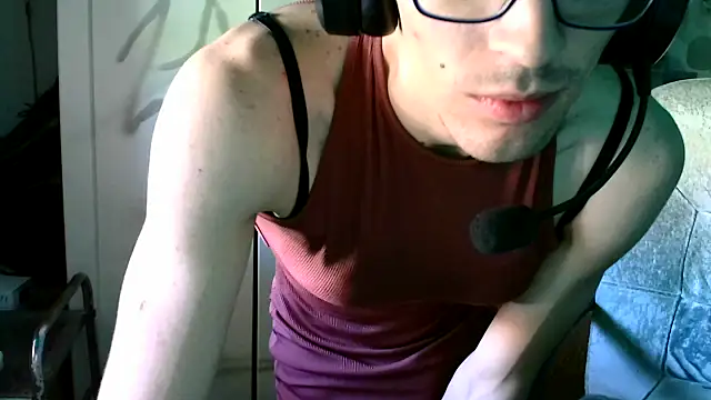 Snapshot of DairaxSissy_ chatting on September 25, 9:57 am DairaxSissy online show from September 25, 9:57 am