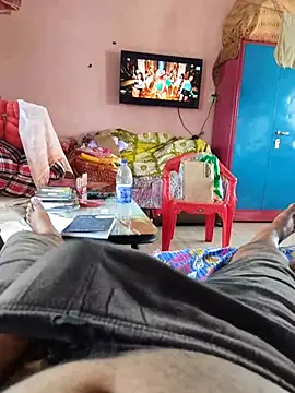 Snapshot of only_woman chatting on October 15, 8:03 am only woman online show from October 15, 8:03 am