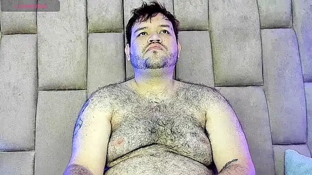 big bearr online show from May 2, 3:55 am