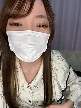 Moe v v online show from November 8, 6:35 am