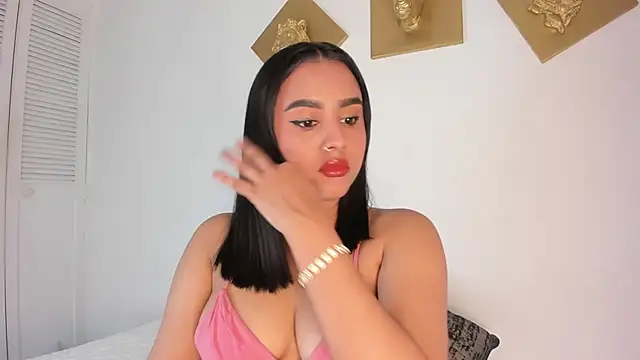 CharlottePetitte online show from December 1, 7:52 pm