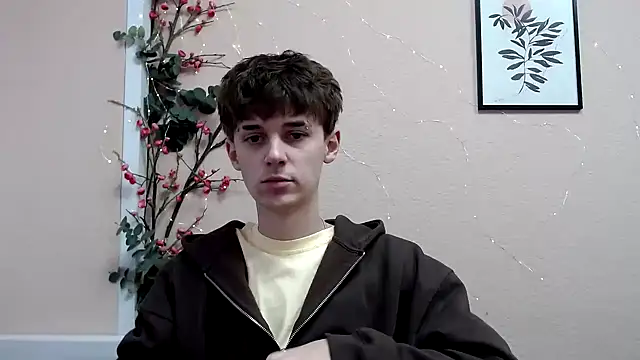 Hoot Dude  online show from November 10, 1:32 pm