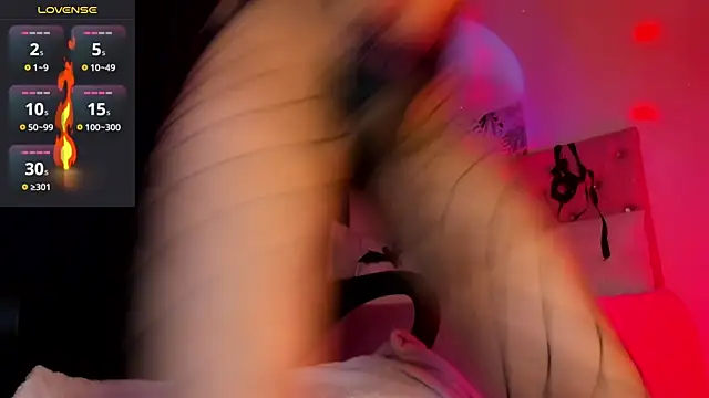 Snapshot of Nicolle_Ferran chatting on November 3, 1:12 pm Nicolle Ferran online show from November 3, 1:12 pm