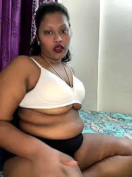 Snapshot of Shradha-999 chatting on October 12, 7:46 pm Shradha-999 online show from October 12, 7:46 pm