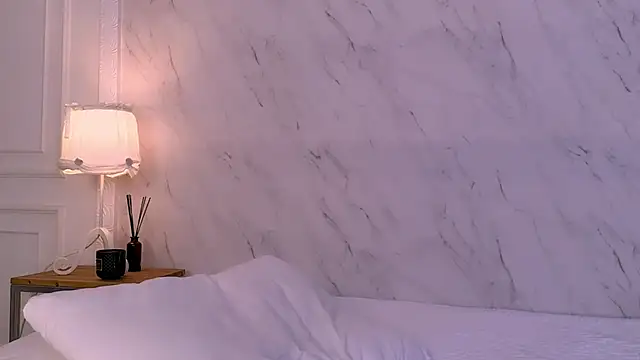 NoraAddams online show from March 19, 2:37 am