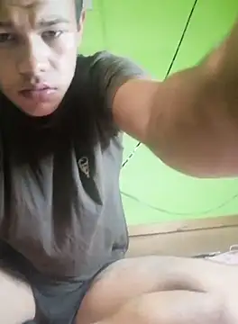 Snapshot of kaland69 chatting on October 11, 6:06 pm kaland69 online show from October 11, 6:06 pm