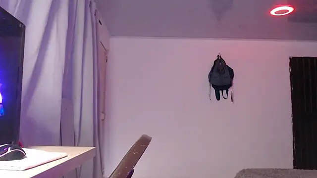 LittleCheerry69 online show from October 31, 7:48 pm